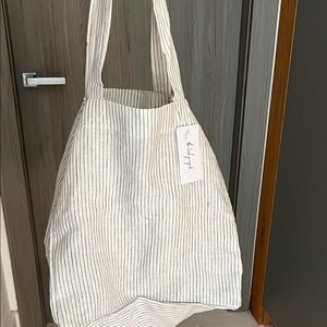 NWT $228  The Beach People Australia Striped black white XXL square Tote Bag
